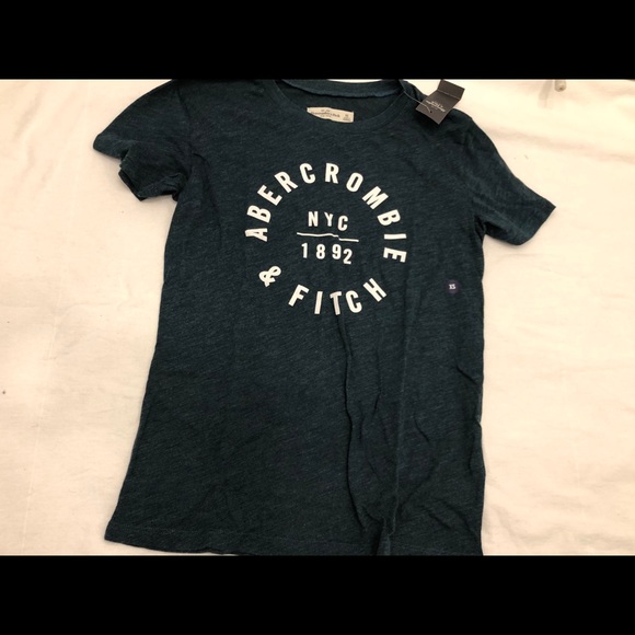 New Abercrombie & Fitch Dark Green Logo T-shirts - Picture 2 of 8